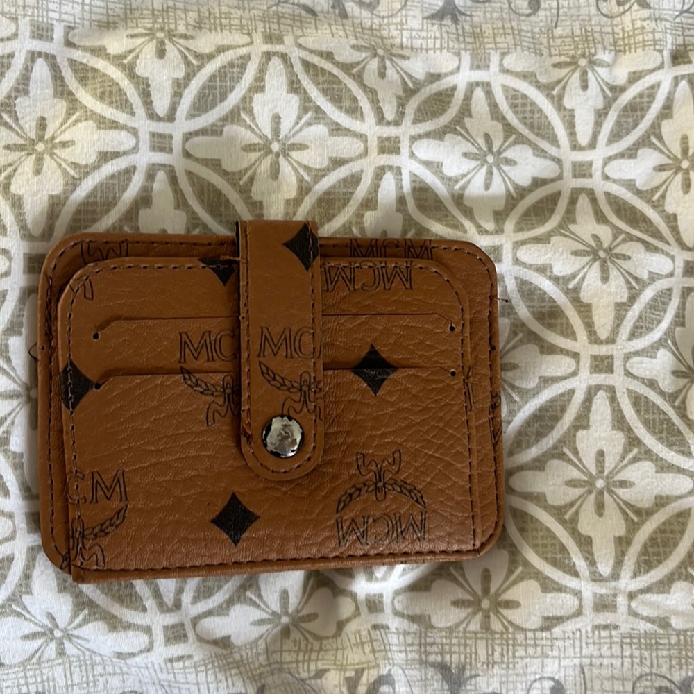 Card holder